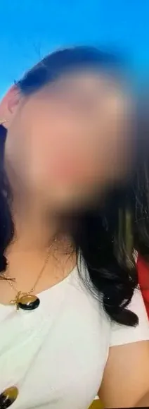 Jasmin, 30