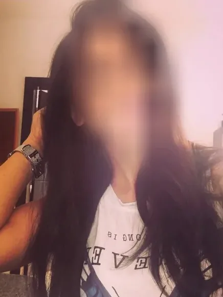 Karoline, 36