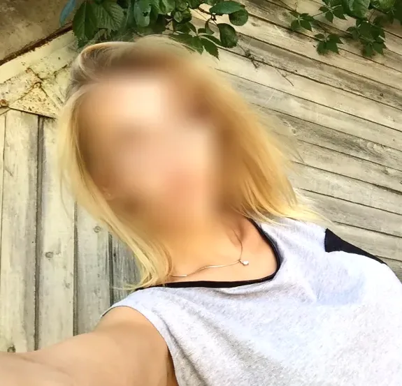 Selma, 34