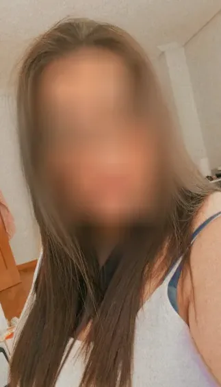 Winnie, 29